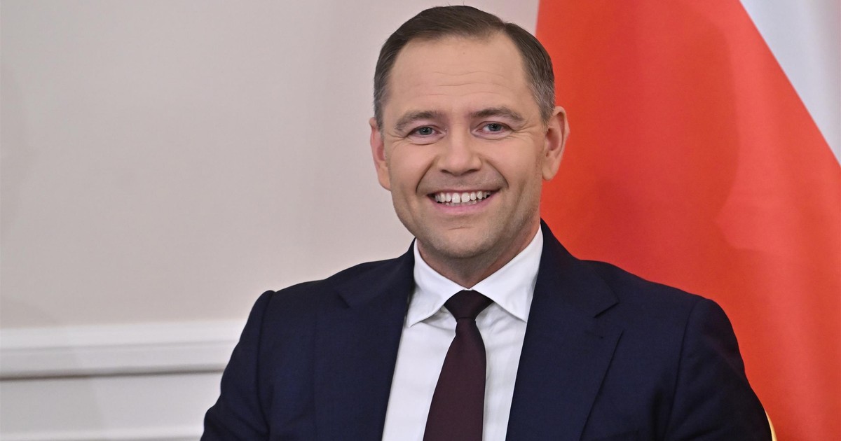 Karol Nawrocki omawia obniżkę cen prądu