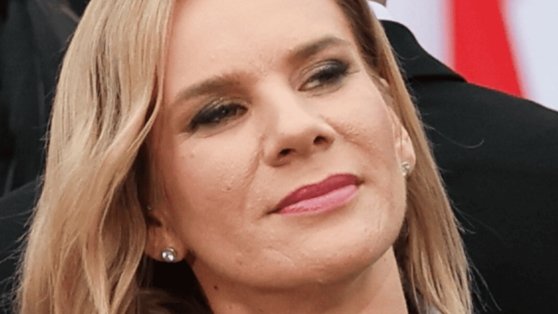 Taka naprawdę jest Marta Nawrocka. Wystarczyło jedno nagranie, a w Polsce aż huczy